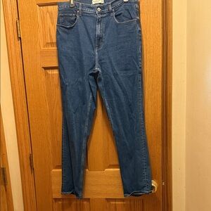 Abercrombie & Fitch Women's Straight Leg Blue Jeans